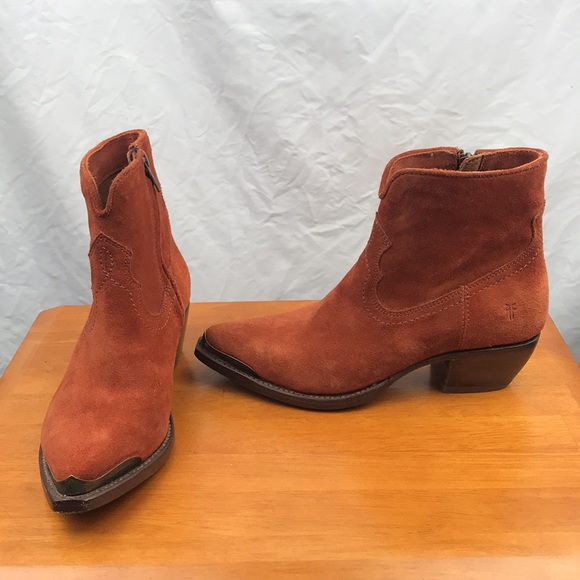 Frye Shane Tip Short Sz: 5.5 - Picture 4 of 16